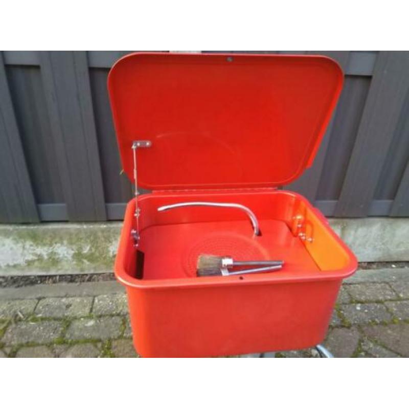 Ontvetter bak met pomp