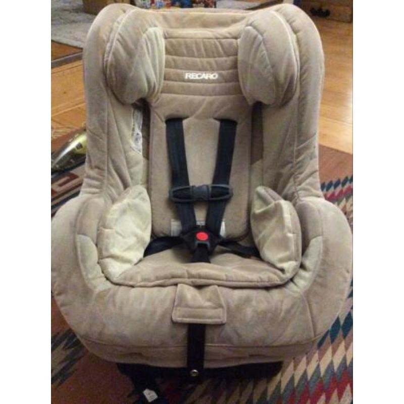 Recaro autostoel super veilig met isofix en top tether haak