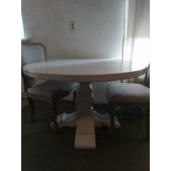 Ronde witte eiken brocante eettafel