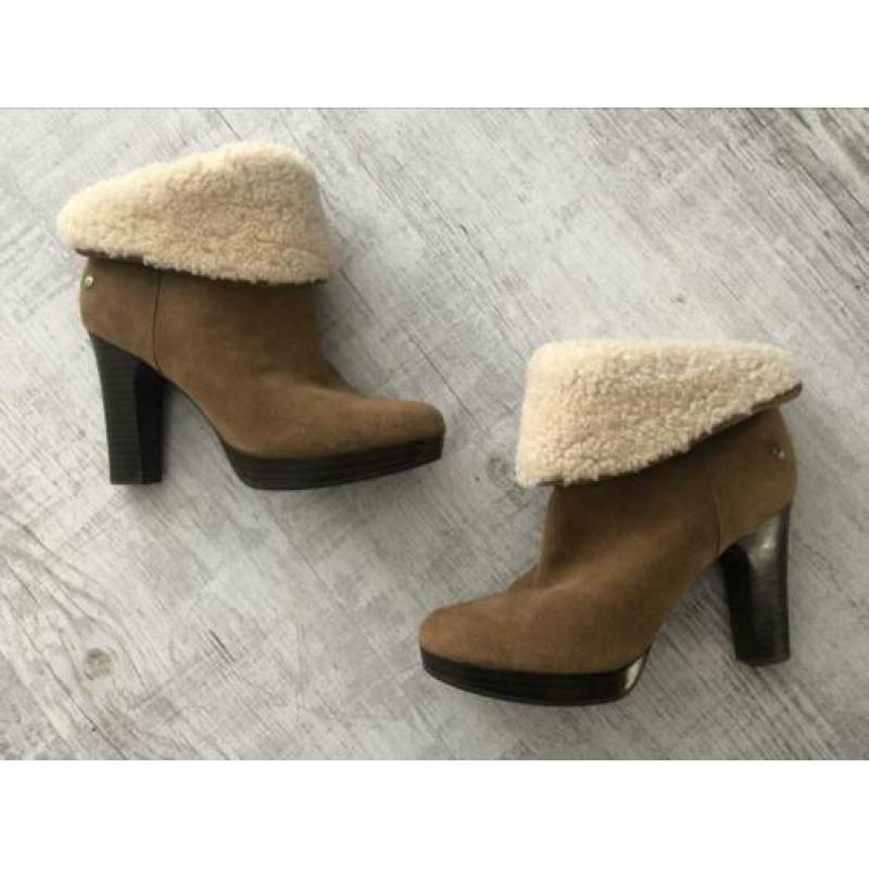 UGG enkellaars suède Nieuw maat 39