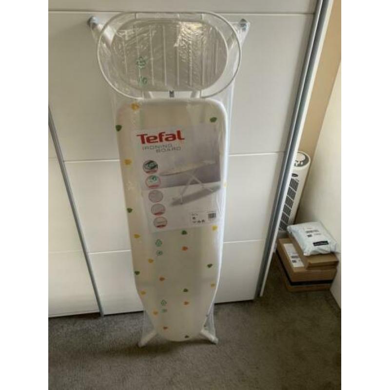 Nieuwe Tefal strijkplank Ni1100