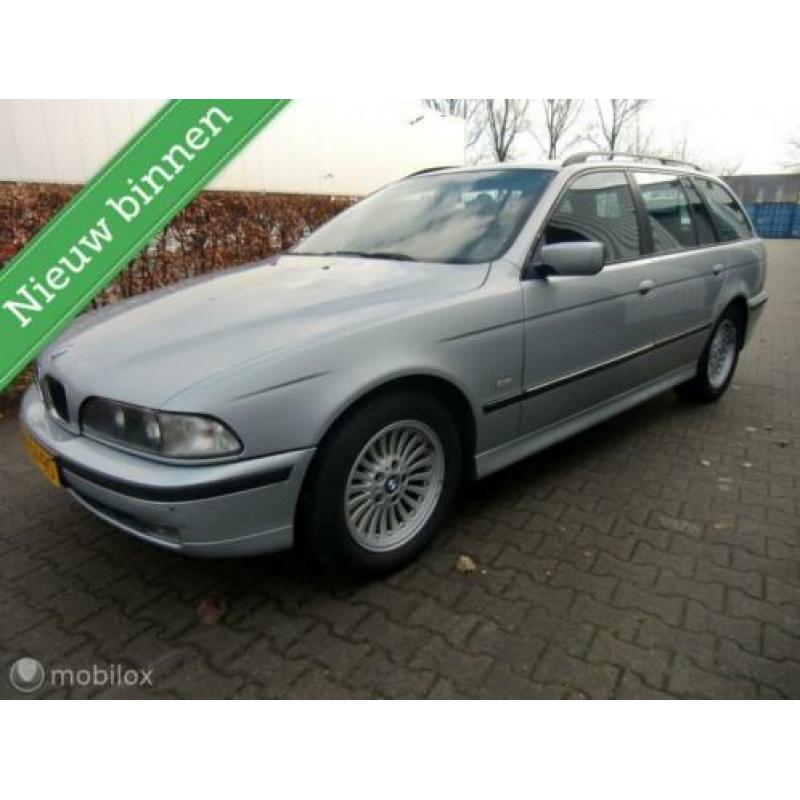 BMW 5-serie Touring 523i Executive APK 18-11-2020 INRUIL MOG