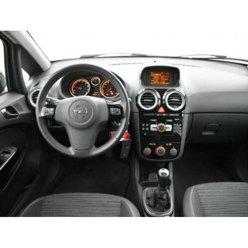 Opel Corsa 1.2 DESIGN EDITION + TREKHAAK / CRUISE / CLIMATE