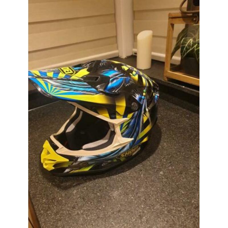 Shoei helm vf-x