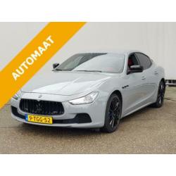 Maserati Ghibli 3.0 V6 Bi-turbo 330pk! Nero Rosso interieur.