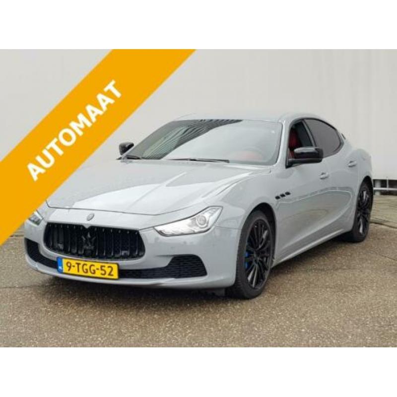 Maserati Ghibli 3.0 V6 Bi-turbo 330pk! Nero Rosso interieur.