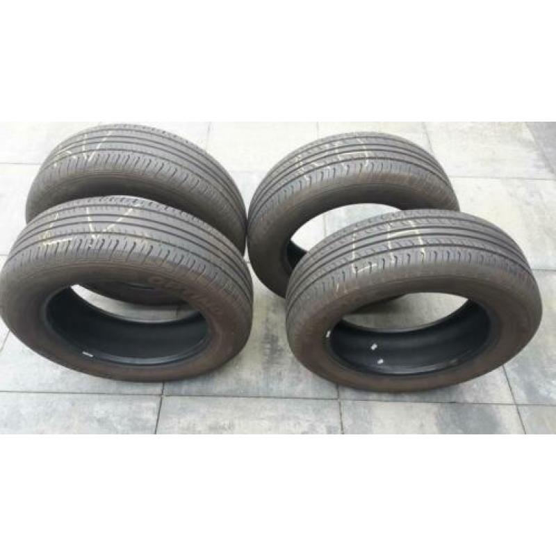 Hankook Optima K415 zomerbanden
