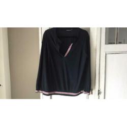 Studio anneloes Travelstof top met bies afslankend model xl
