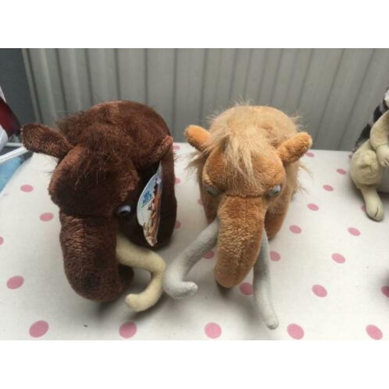 ICE age 3 knuffels