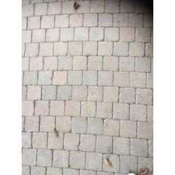 TOPPER: GRATIS: 77 m2 koppelstones (10 cm x 10 cm)