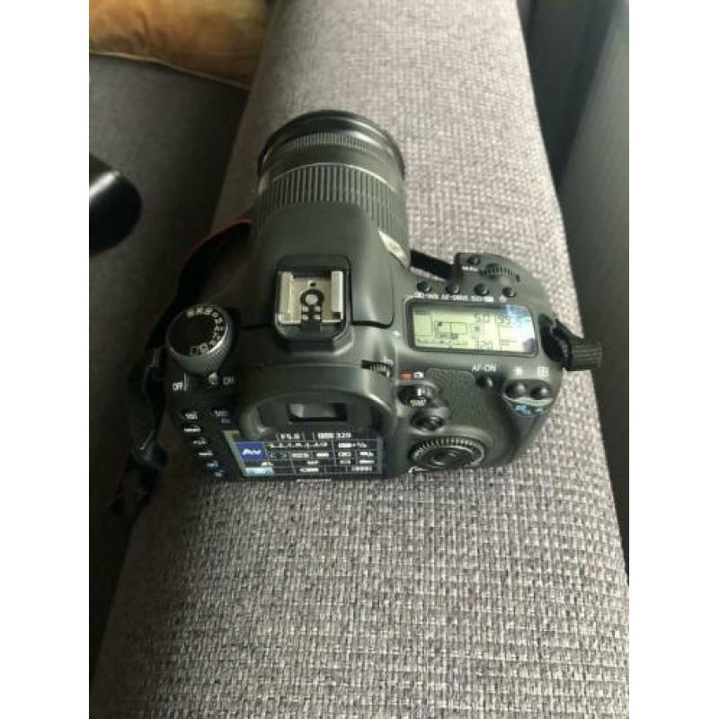 Canon 7D complete set.