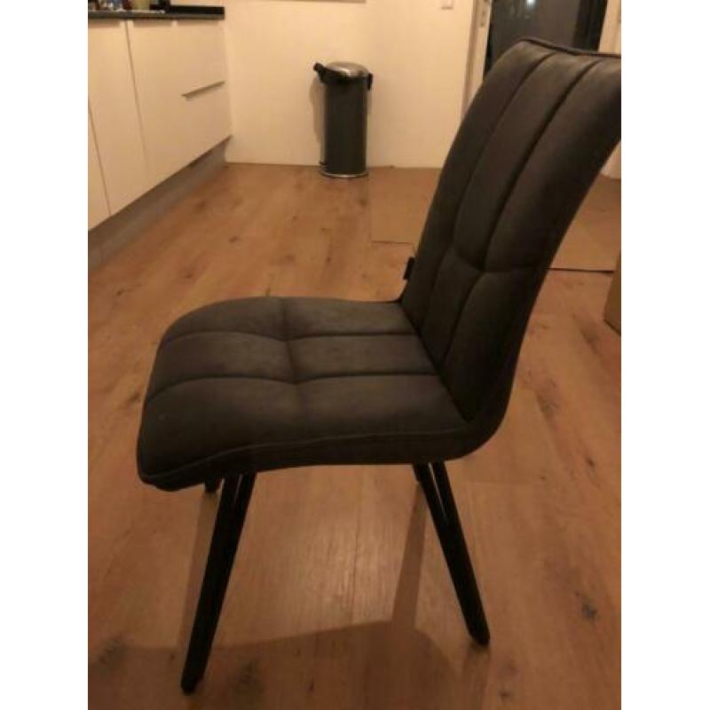 Brand new Table and Velor Chairs set (4 chairs)