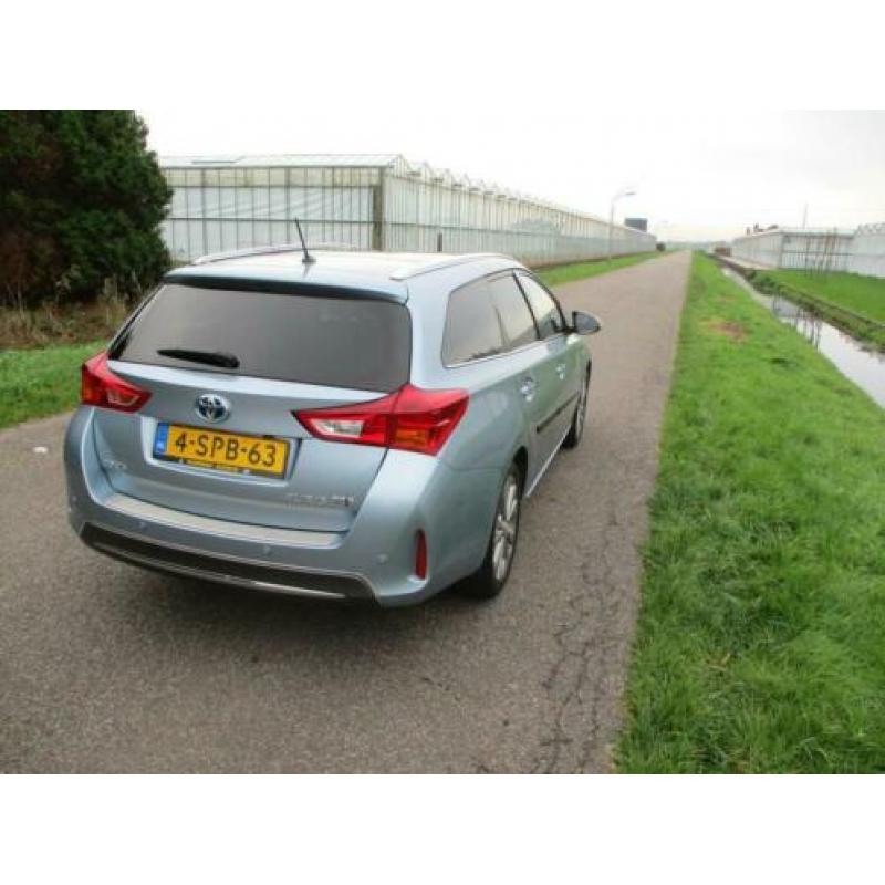 Toyota Auris Touring Sports 1.8 Hybrid Lease Pro