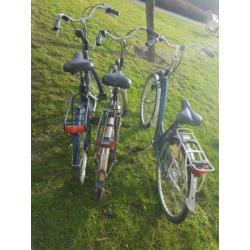3 fietsen defect .