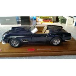 Enrica - Schaal 1/14 - Ferrari 250 GT California Spyder - Bl