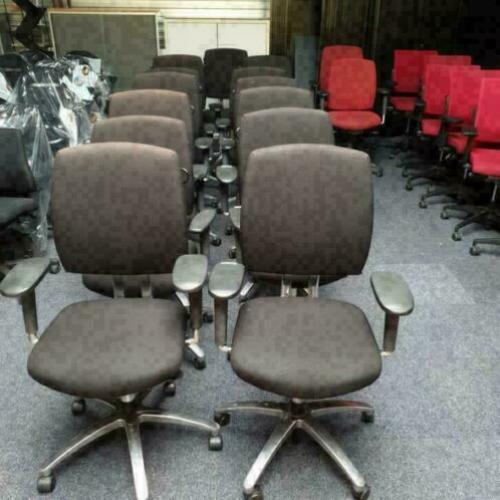 Bureaustoel Drabert verkleurd zwart/RVS KSB Den Bosch BS231