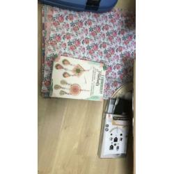 3 dozen hobby incl diamond painting