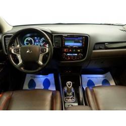 Mitsubishi Outlander 2.0 PHEV Executive+ 4WD Autom, Schuifda