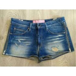 KUYICHI - Maat 28 Sexy Jeans Shorts met splitten NIEUWSTAAT