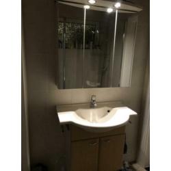 Badkamer meubel 80 cm T.e.a.b.