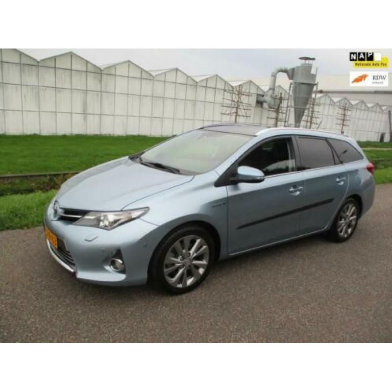 Toyota Auris Touring Sports 1.8 Hybrid Lease Pro