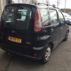 Toyota YARIS VERSO 1.3 16V VVT-I LINEA LUNA