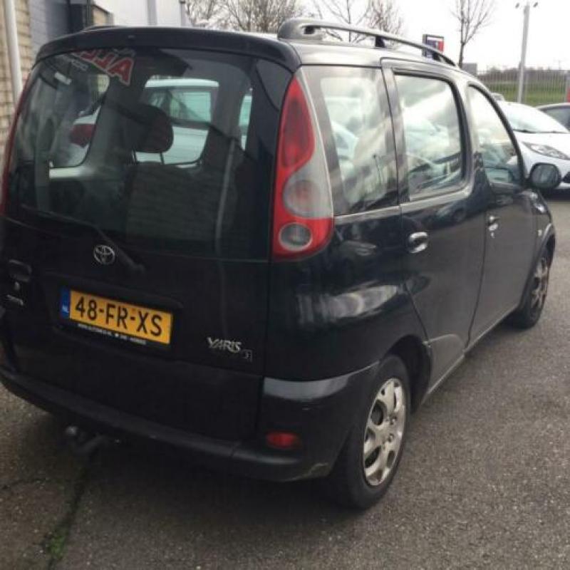 Toyota YARIS VERSO 1.3 16V VVT-I LINEA LUNA