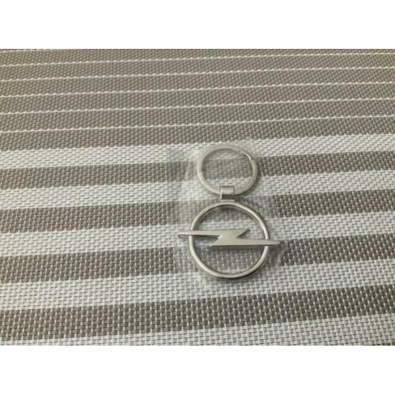 Opel rond zilveren logo sleutelhanger