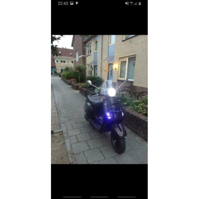 Vespa 4T Touring 2013 full option