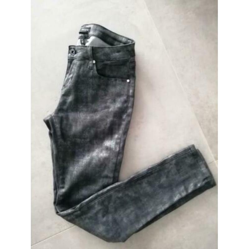 ZGAN! Toxik3.. Supermooie, gave & hele aparte coated skinny!