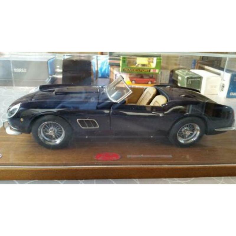 Enrica - Schaal 1/14 - Ferrari 250 GT California Spyder - Bl