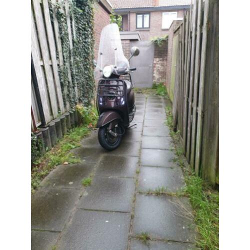 Vespa 4T Touring 2013 full option