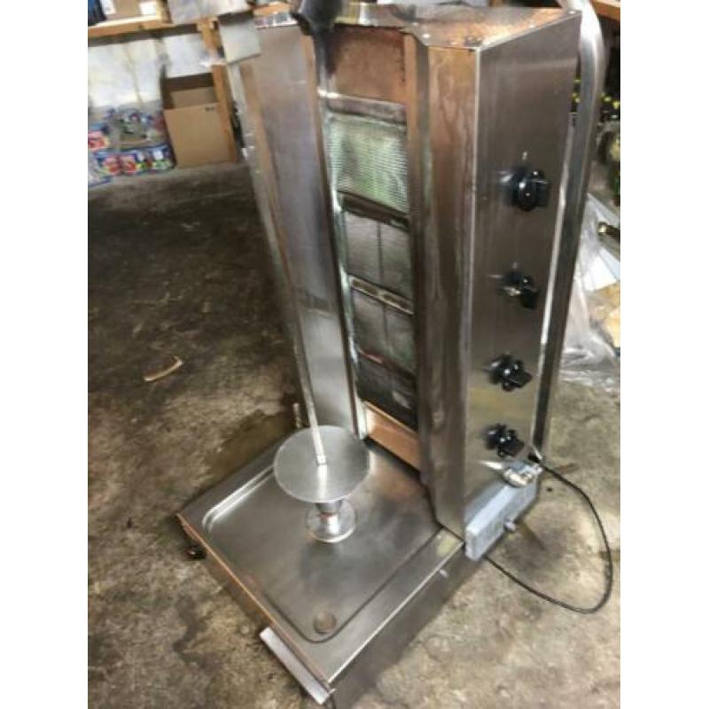 Werkende gyros/donor draaigrill