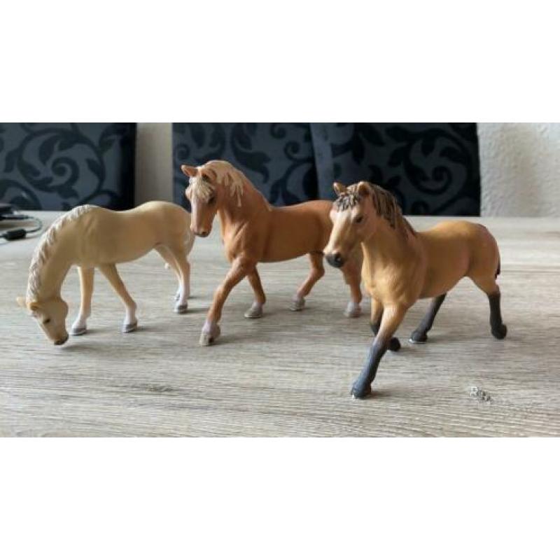 Schleich paarden