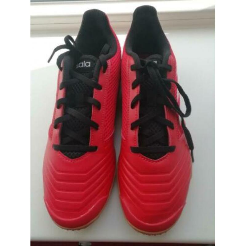 Adidas predator maat 40 nieuw voetbal sportschoenen