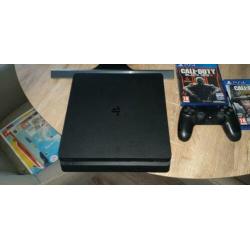 PlayStation 4 slim 1tb met monitor