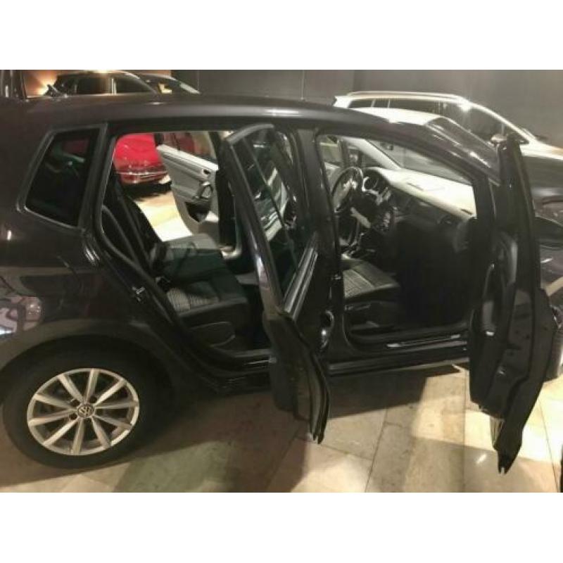Volkswagen Golf Sportsvan 1.2 TSI Highline DSG Automaat 78.0