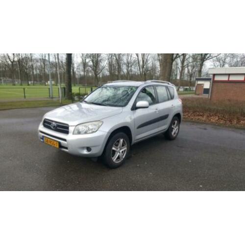 Toyota RAV4 2.2 D4D Linea Sol