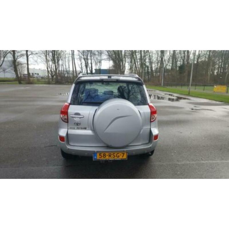 Toyota RAV4 2.2 D4D Linea Sol
