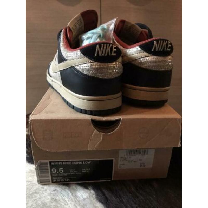 Nike Dunk Low Premium mt 42.