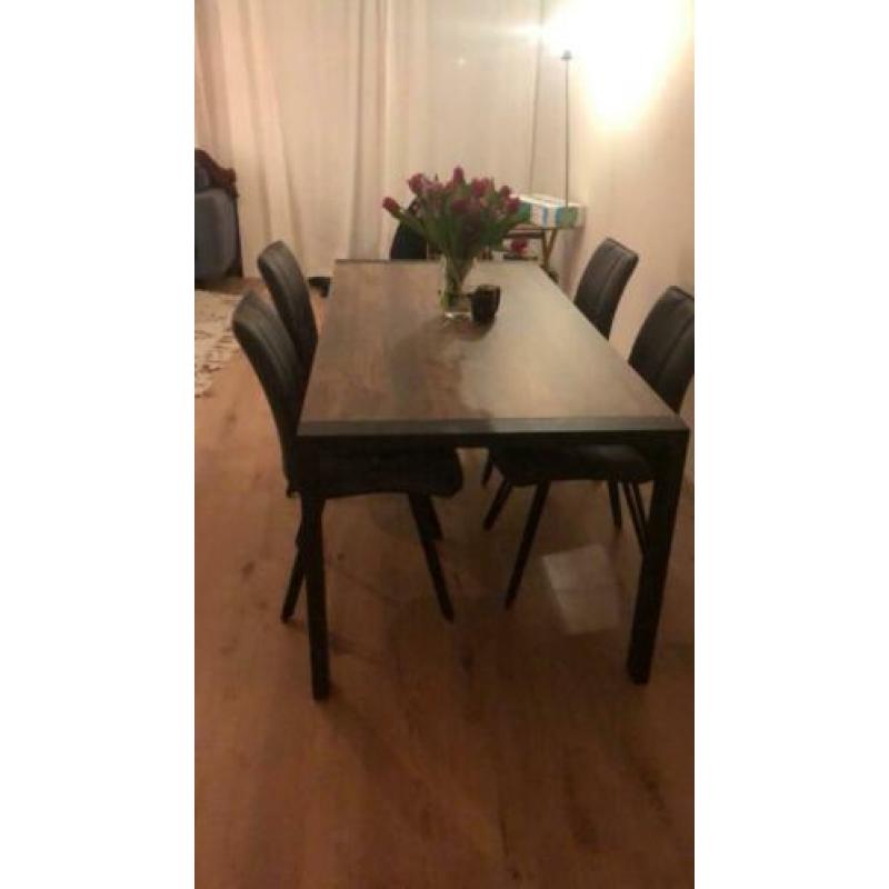 Brand new Table and Velor Chairs set (4 chairs)