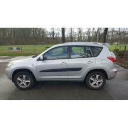 Toyota RAV4 2.2 D4D Linea Sol