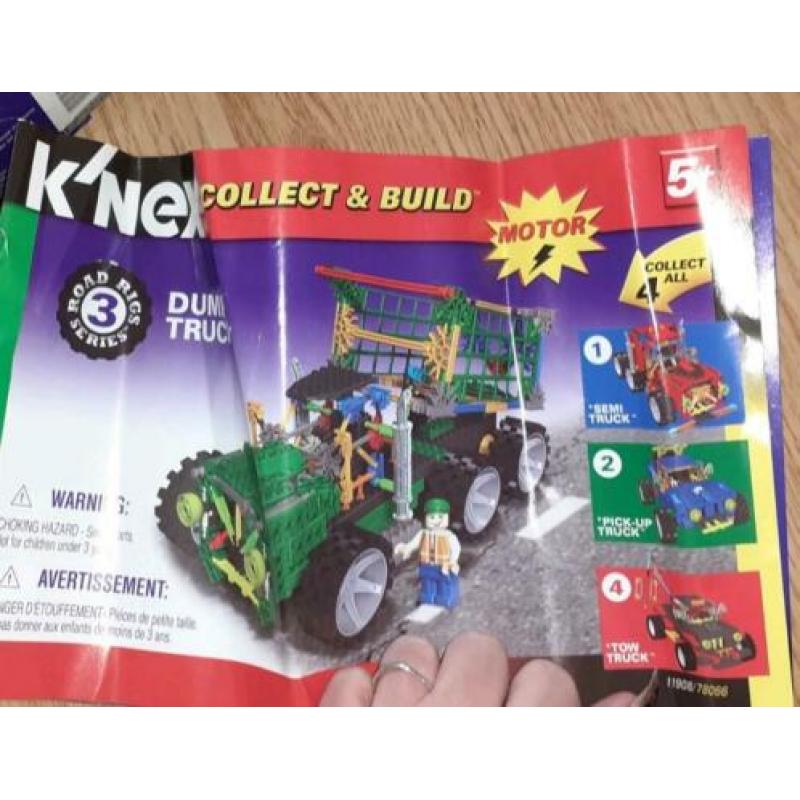 K'nex dump truck met motor. Zgan