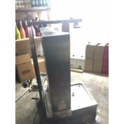 Werkende gyros/donor draaigrill