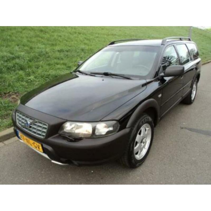 Volvo XC70 2.5 T Gtr.Comfort L.
