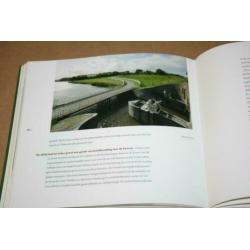 Middag-Humsterland - Kroniek van een noordelijk landschap