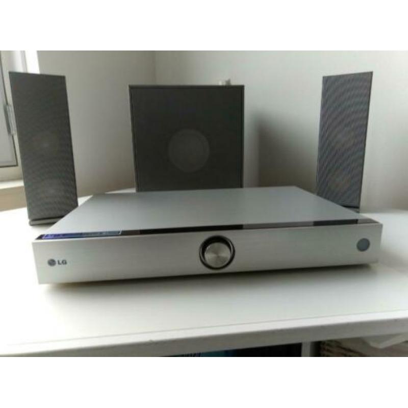LG Home Cinema set 2.1