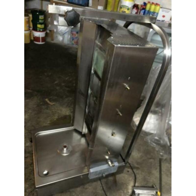Werkende gyros/donor draaigrill