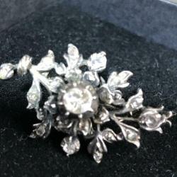 Roosdiamanten broche Johan Roozendaal