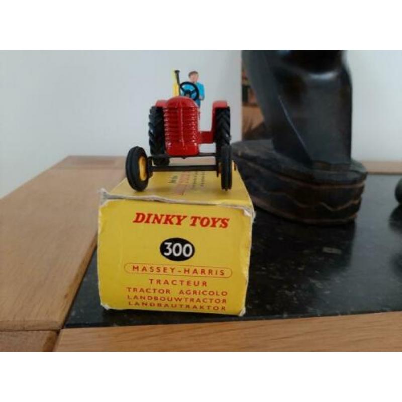 dinky toys massey harris tractor no.300 boxed